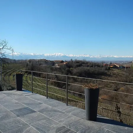Villa Villa In The Langhe With Park, Pool Spa *